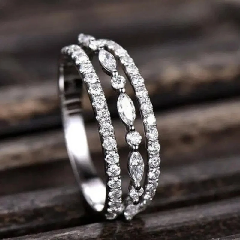 

Huitan Newly Fancy Women Finger-rings with Dazzling White Cubic Zirconia Wedding Marriage Party Ring Fashion Jewelry Drop Ship