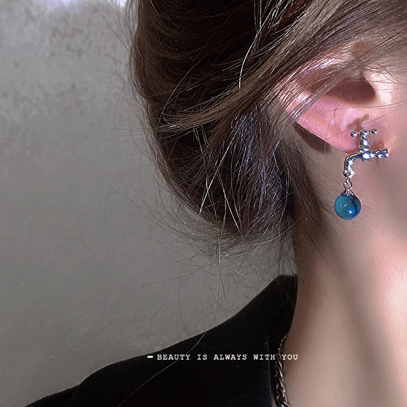 

Sweet Cool Feng Shui Faucet Earrings 2022 New Earrings Fashion Trend Design Sense Earrings Personalized Earrings Female