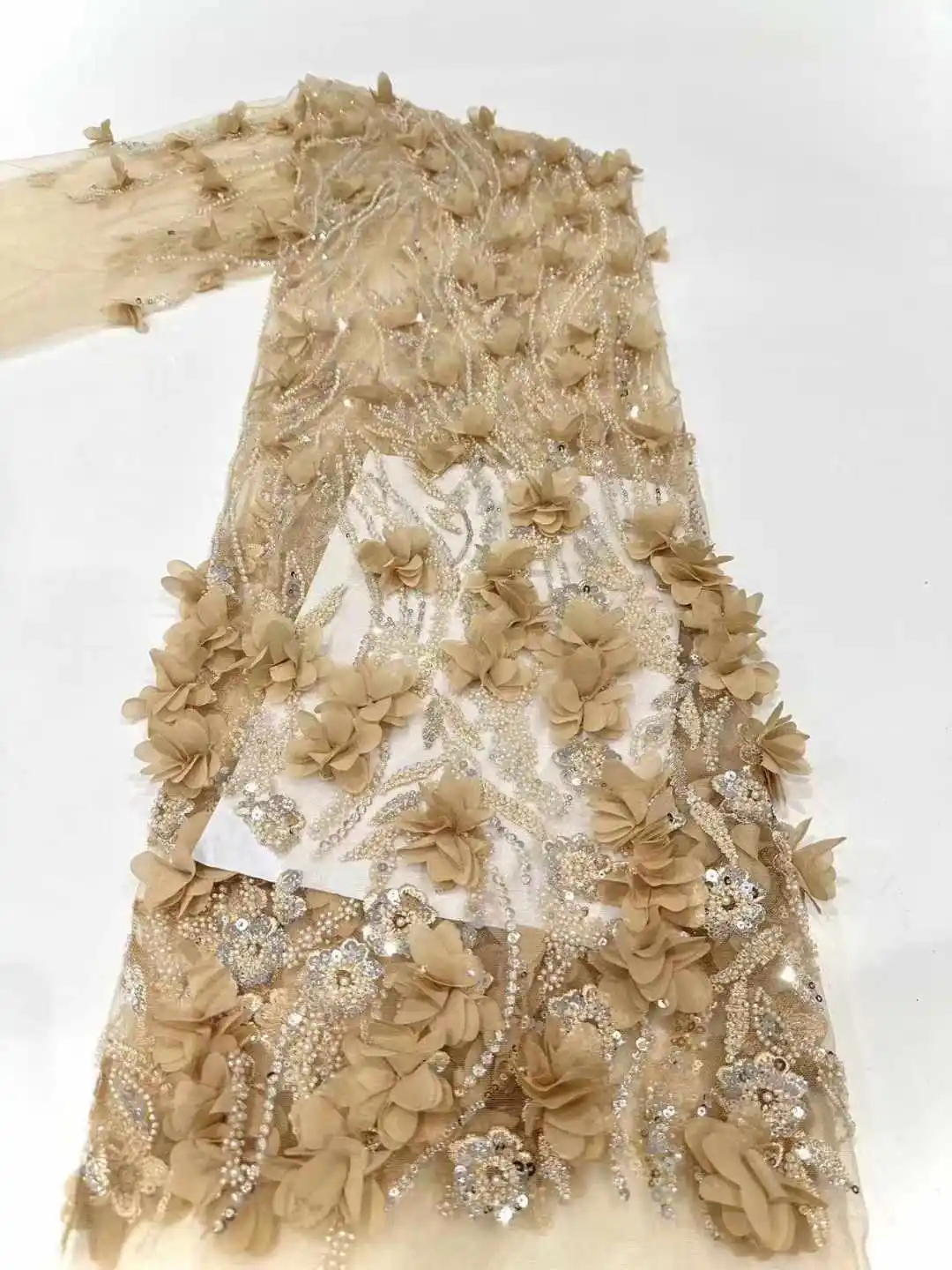 Новейшая французская кружевная ткань с 3D цветами и блестками 2024