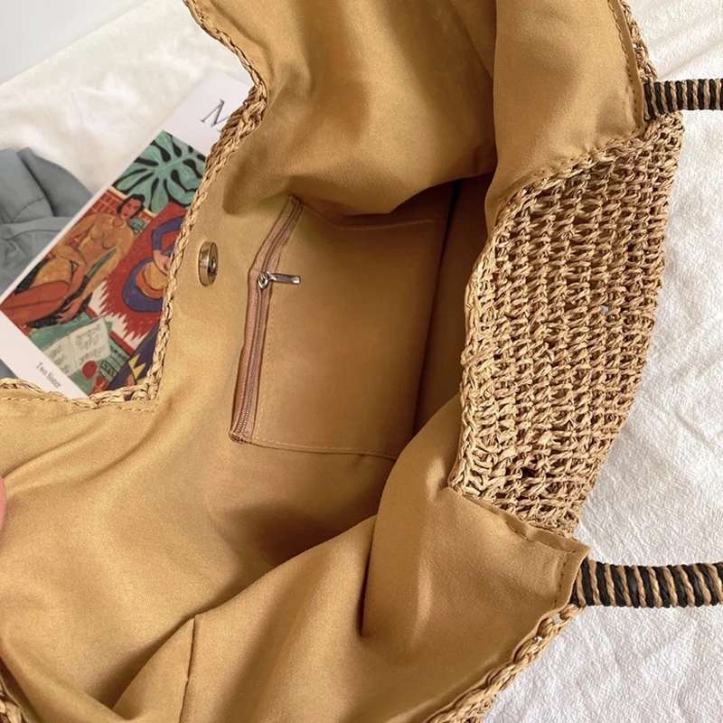 2023 New Beach Knitting Straw Bag Luxury Designer Large Capacity Hollow Out Travel Tote Handbag Unique Square Shoulder Bag Woman