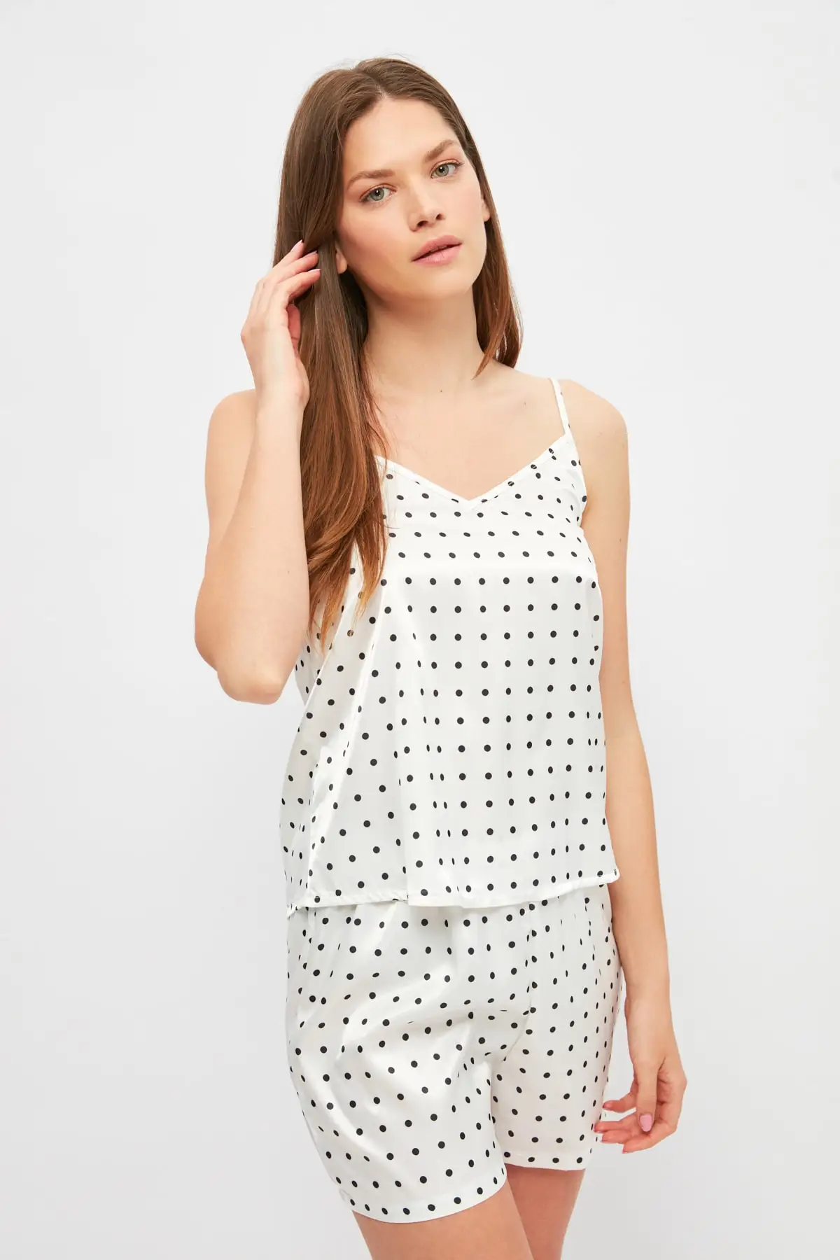 

Trendyol Polka Dot Satin Pajamas set THMSS21PT0892