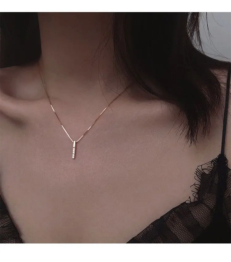 

2022 Spring Electroplating Straight rod Necklace Ins Simple Flash Diamond Temperament Cold Wind Collarbone Chain Women