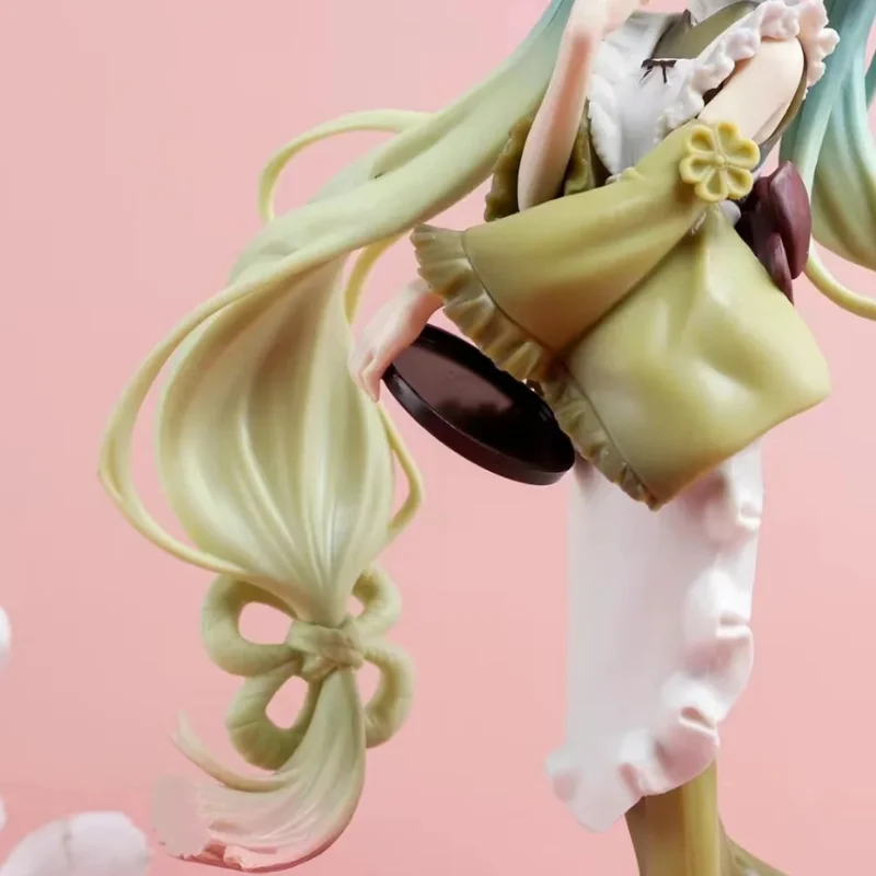 Фигурка Bandai Hatsune Miku PVC 22см