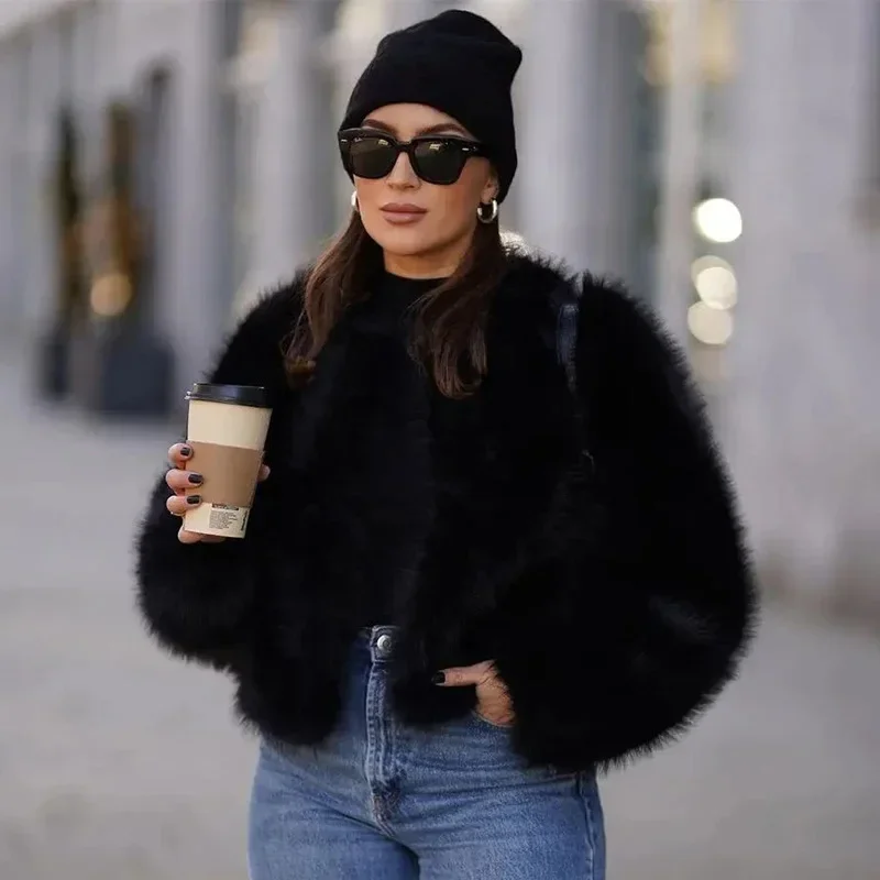 Фото Lconic Street Fashion Элитный бренд Gardient Укороченное укороченное пальто из искусственного меха Женская зимняя популярная крутая пушистая короткая меховая куртка для девочек №1