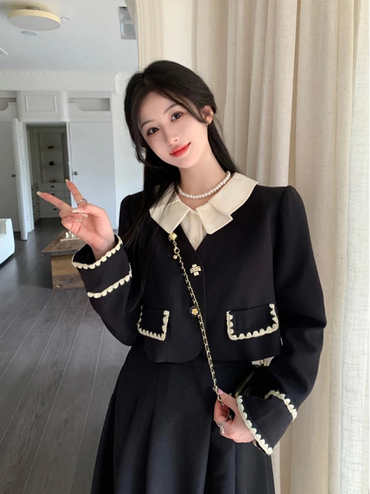 Женская осенне-зимняя черная повседневная куртка больших размеров на эластичной