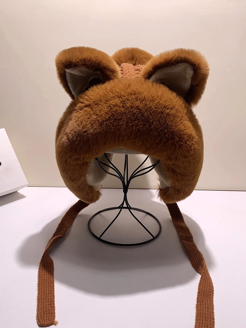 Женская Зимняя Шапка-бини из натурального кроличьего меха