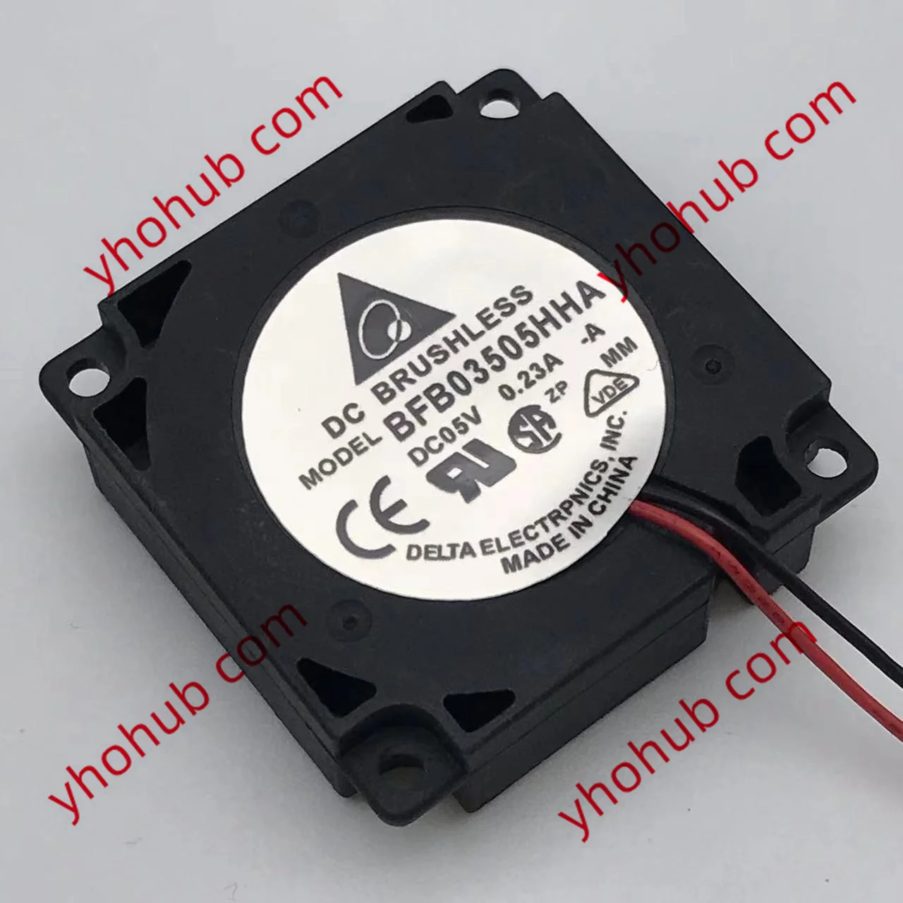 Двухпроводный Вентилятор охлаждения сервера Delta Electronics BFB03505HHA DC 5 В 0,23 а 35x35x12 мм