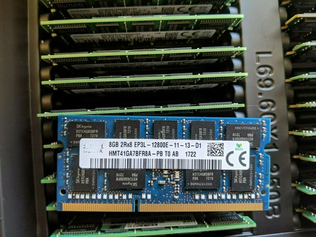

RAM SK8GB DDR3L 1600 ECC Notebook Workstation Memory Bar HMT41GA7BFR8A-PB