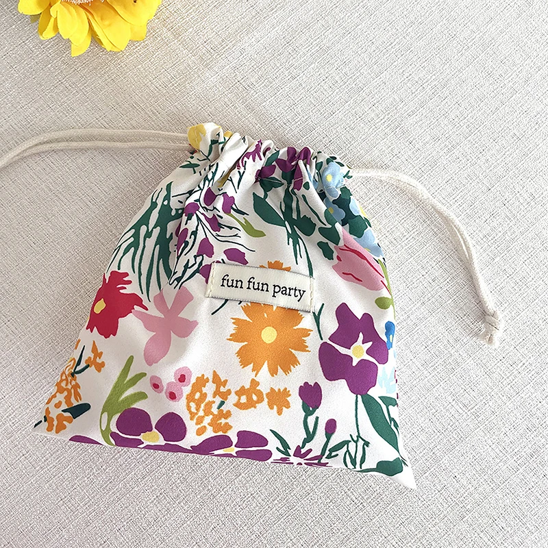 

Хлопковая косметичка SHNGki