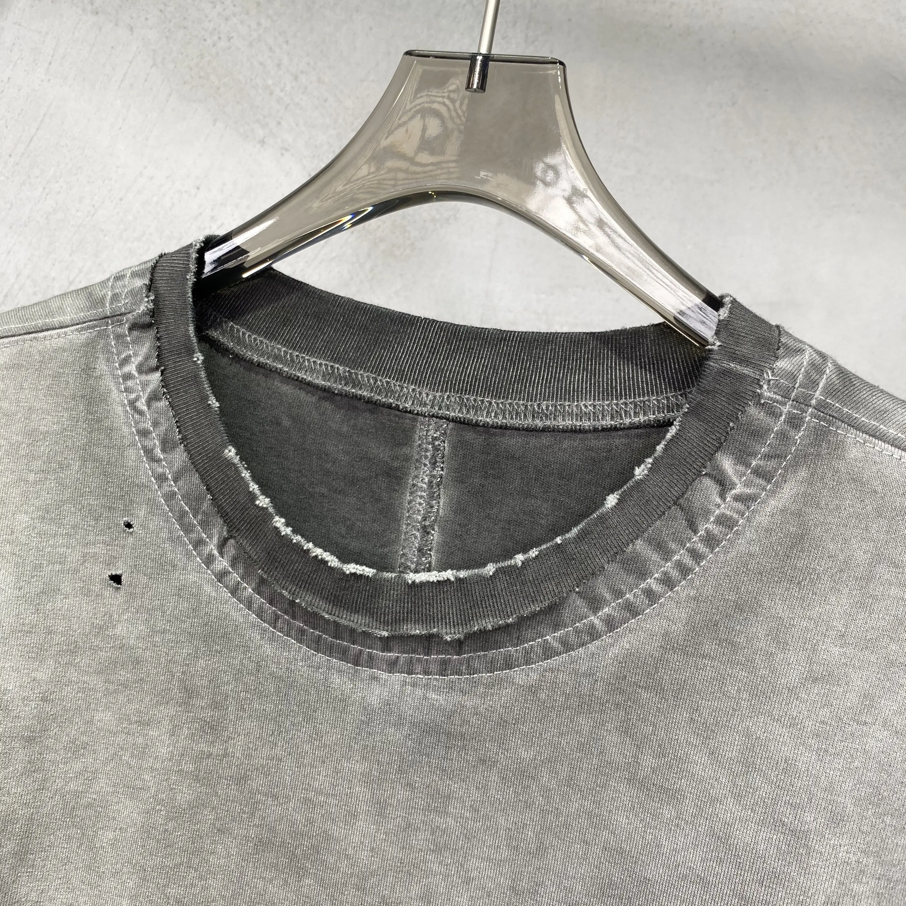 Винтажная рубашка с отверстиями для обратной жарки