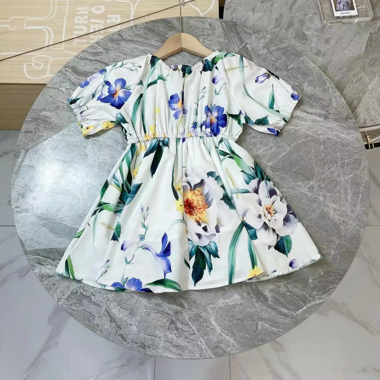 

2022 high-end customized summer explosive children's wear girls' new floral temperament waist dress princess dress