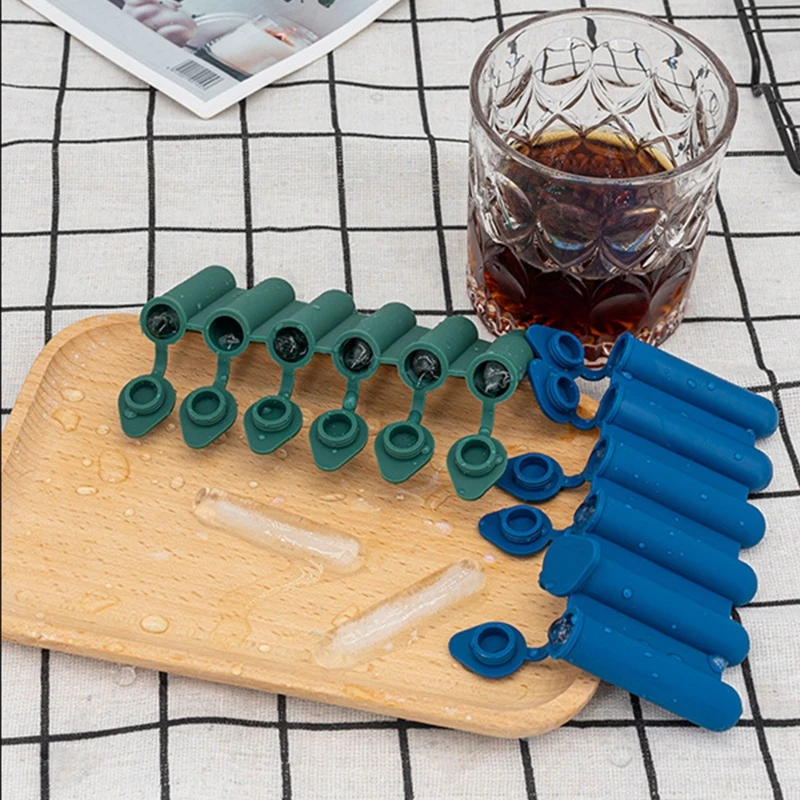

Popsicles Moulds Durable Reusable Food Grade Silicone Ice Pop Moulds with Lids 4 Colors Choose for Children and Adults