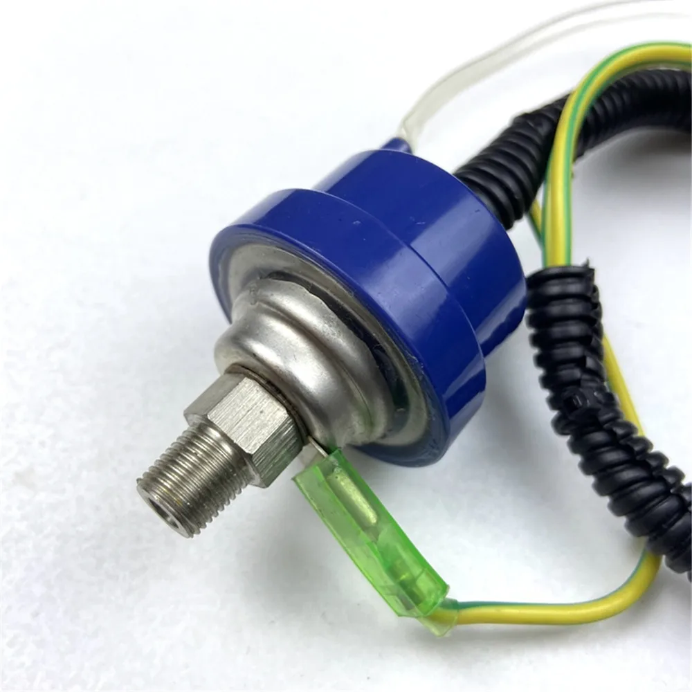 Аксессуары для экскаваторов датчик воздушного фильтра Komatsu PC200 210 220 300 360-7 Carry 8