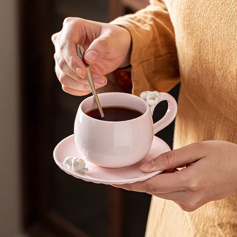 

Роскошная кофейная чашка, Высококачественная Изысканная керамическая кружка, женская красивая чашка, подарки для женщин, деловые подарки, кружка для послеобеденного чая
