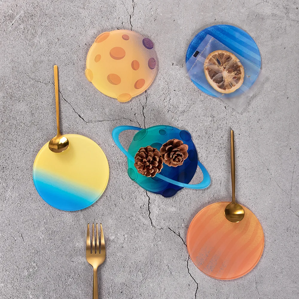 

Japanese Ins Creative Acrylic Coaster Set Cartoon Cute Meal Mat Universe Planet Acrylic Tea Cup Insulation Mat PMMA