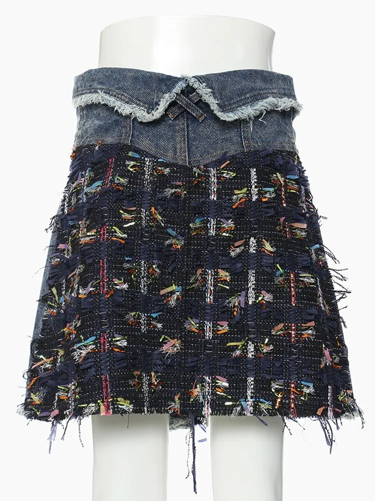 Рисунок 4 - Юбка женская облегающая однобортная из денима