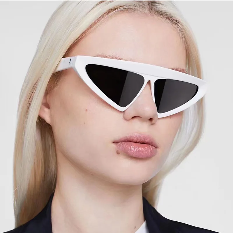

Vintage Classics Geometric Triangle Sun Glasses Fashion Men Cat Eye Triangular Small Glasses Women Leopard Eye Wear UV400