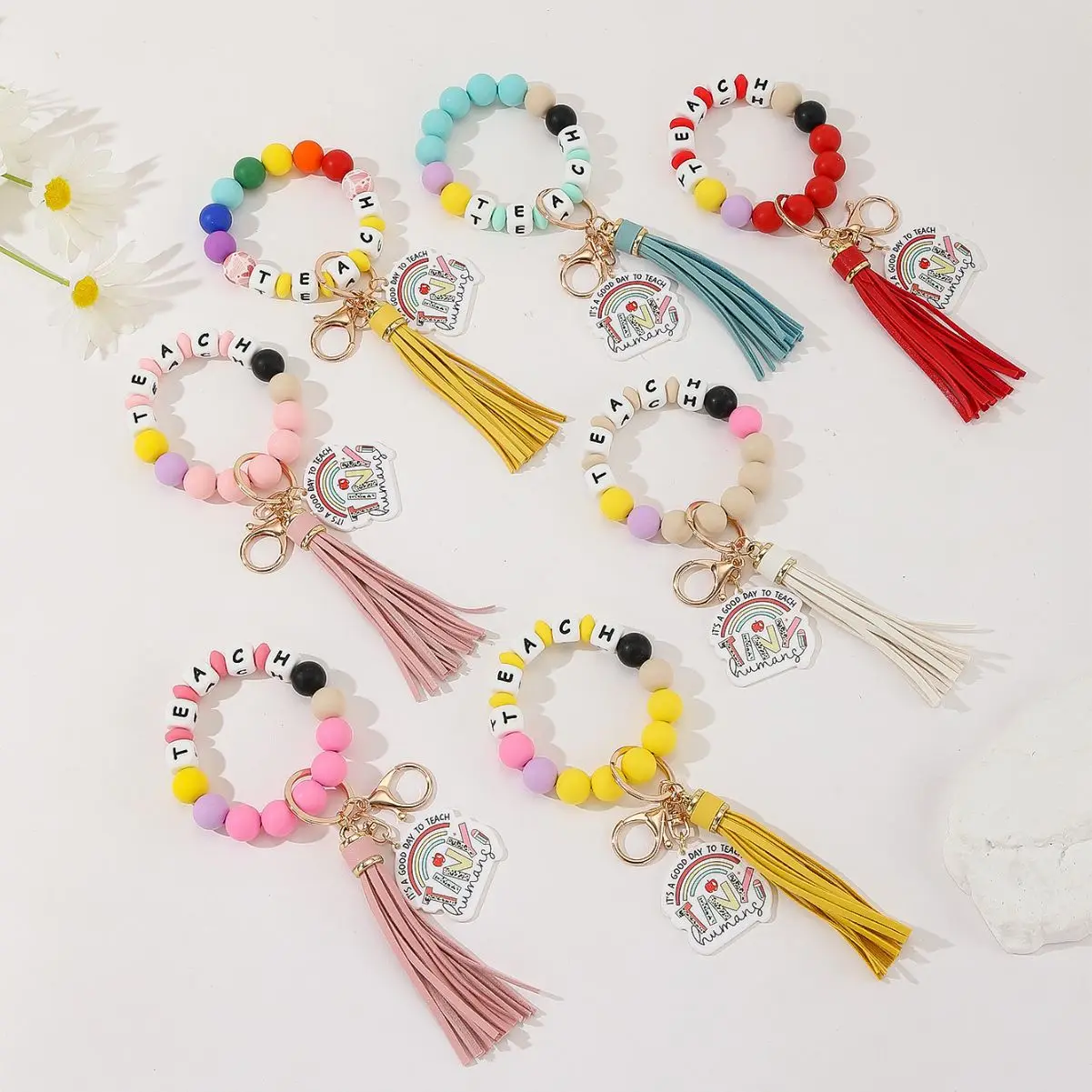 

Alphabet TEACH Bracelet Keychain Summer Cute Color Block Silicone Purse Bag Backpack Charm Accessory Teachers Day Gift 2023 New