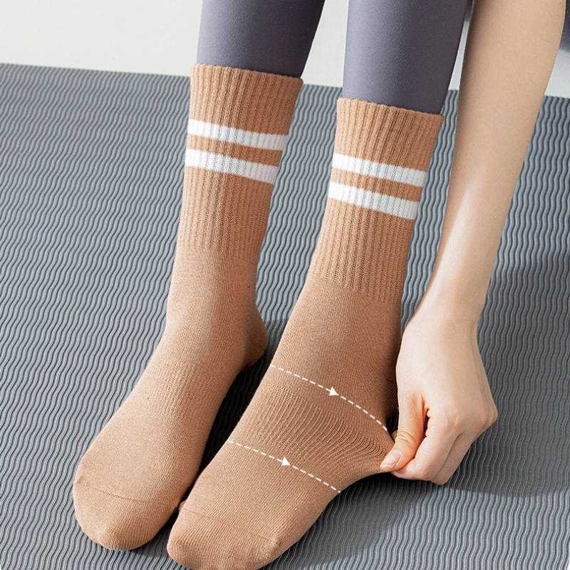 Candy Color Striped Cotton Mid-calf Yoga Socks Women Bottom Non-slip Pilates Socks Dance Training Socks Fitness Sports Socks