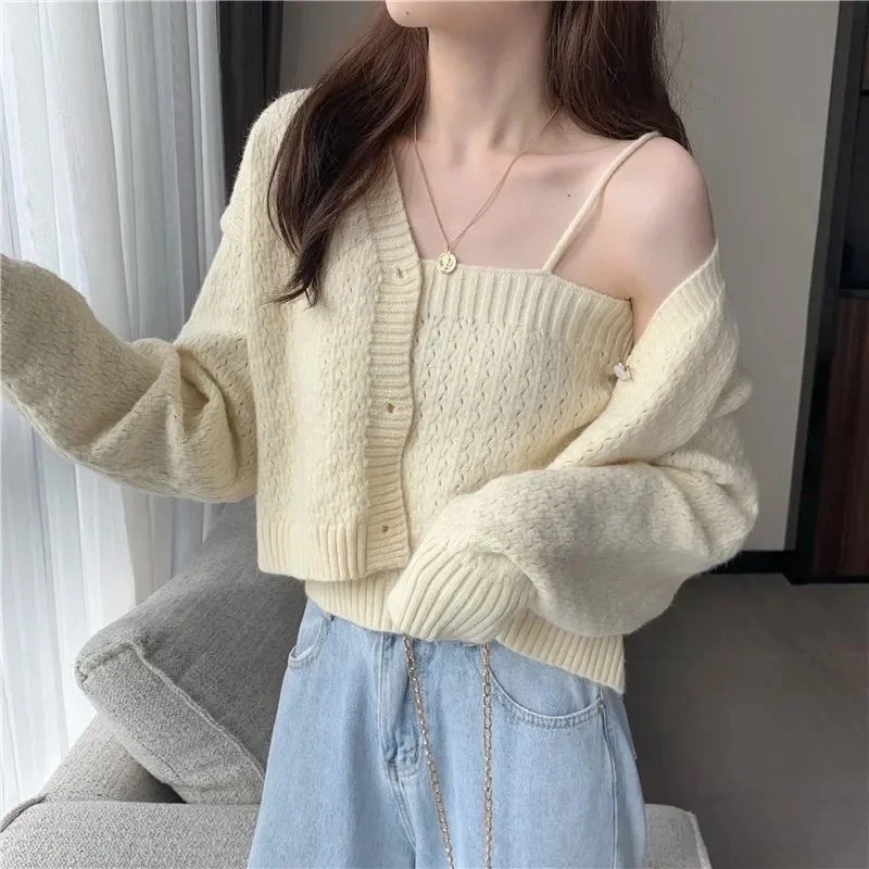 

2 Piece Set Women Autumn Single Breasted Long Sleeve Sweater Women Cardigans +Kniited Sling Vest Suits Femme