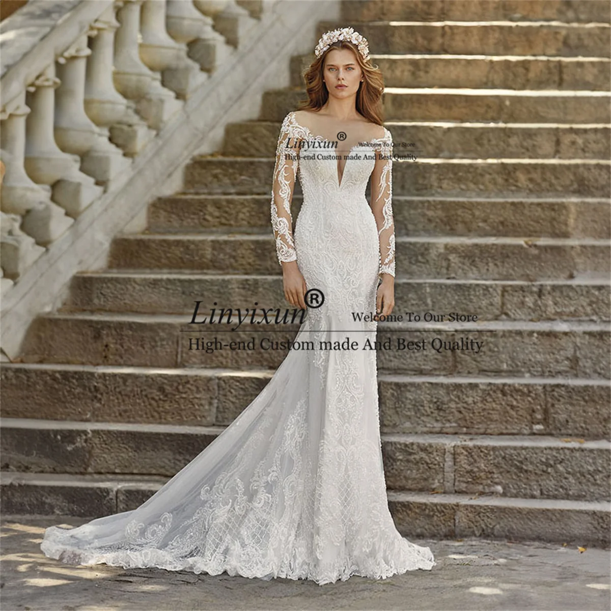

Elegant Lace Mermaid Wedding Dress With Appliques illusion Scoop Neck Bridal Gown Button Back Sweep Train Vestidos de novia
