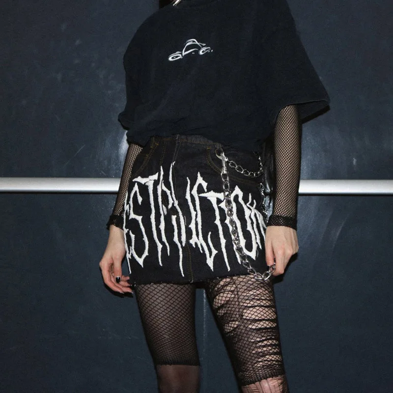 

Helisopus Gothic Punk Denim Skirt Harajuku Black High Waist Chain Personalized Mini Skirts Aesthetic Bodycon Skirt Streetwear