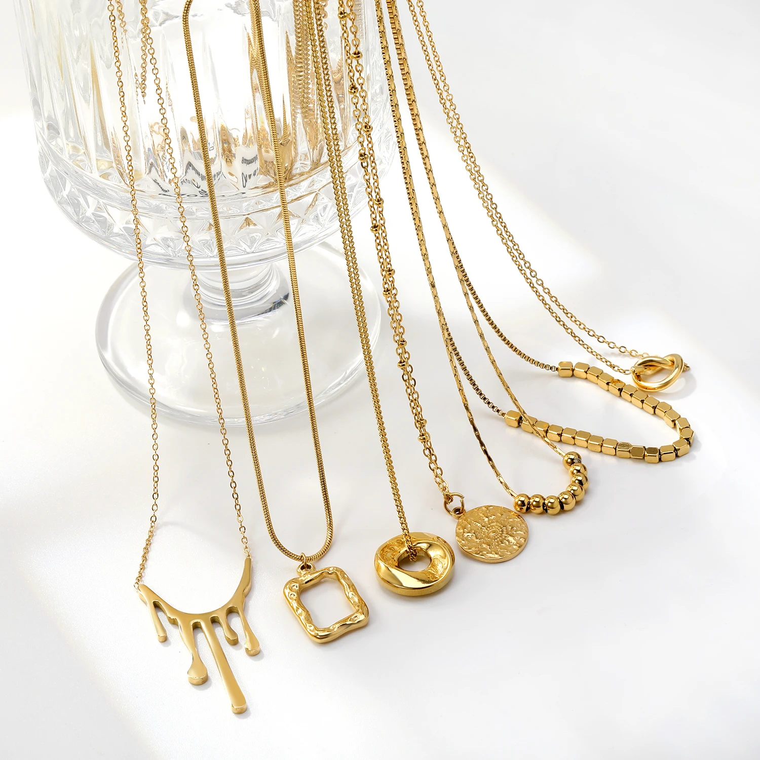 Цепочка с подвеской в форме сердца из нержавеющей стали