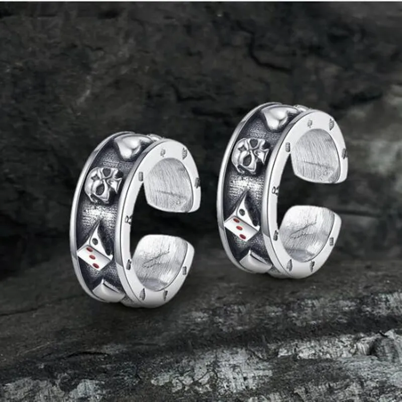 

Secret Boys Punk Fashion Poker Silver Color Skull Head Earring 925 Silver Ear Cuffs for Women Men Gothic Jewelry Gift Wholesale