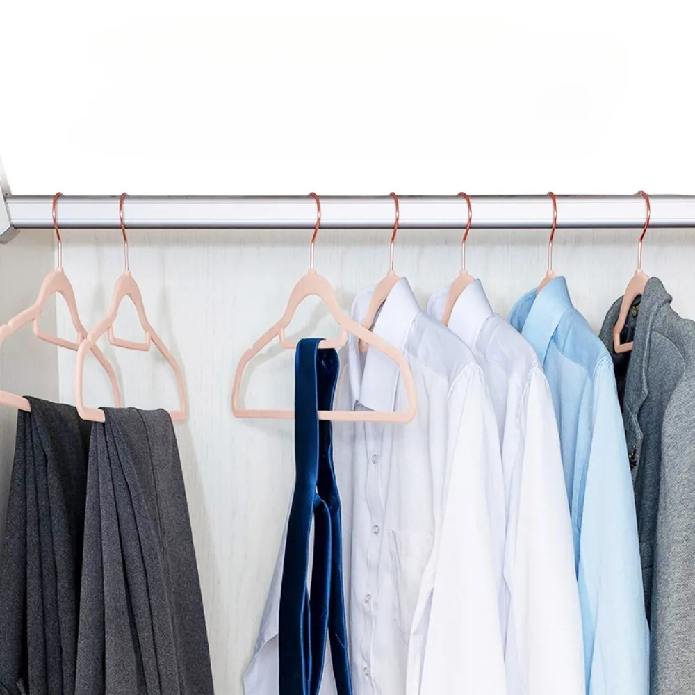 Бархатные вешалки для костюмов с поворотным золотым крючком на 360 ° Нескользящие