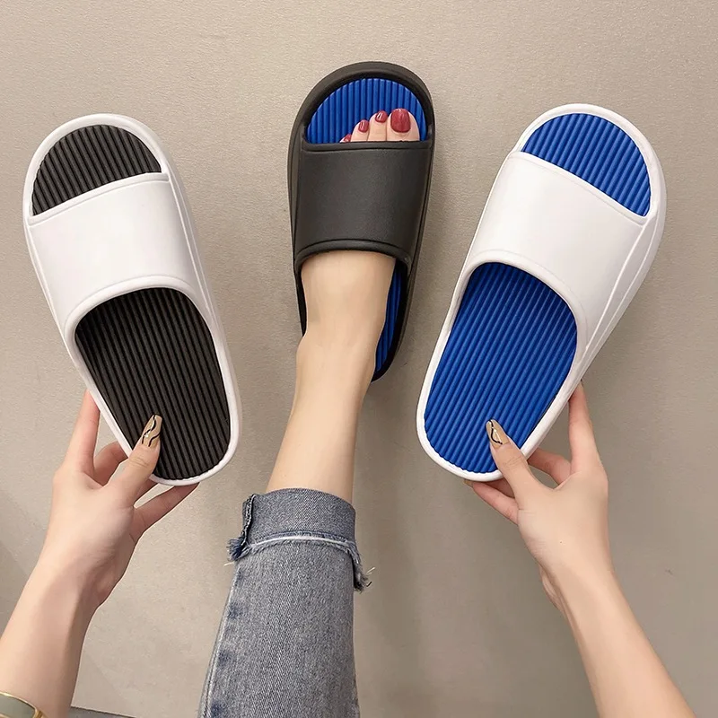 

Hot Sole 2023 Women Outside Slippers Summer EVA Soft Thick Sole Non-slip Outdoor Male Slide Pool Beach Sandals Slides Men