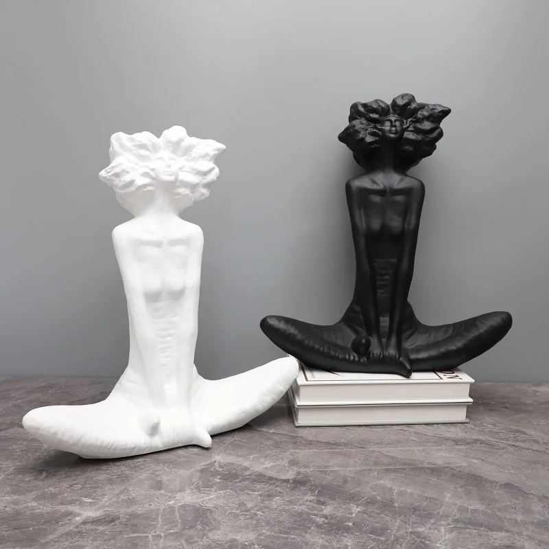 

European-style resin sculpture handicraft explosive head light luxury creative home living room TV cabinet decoration