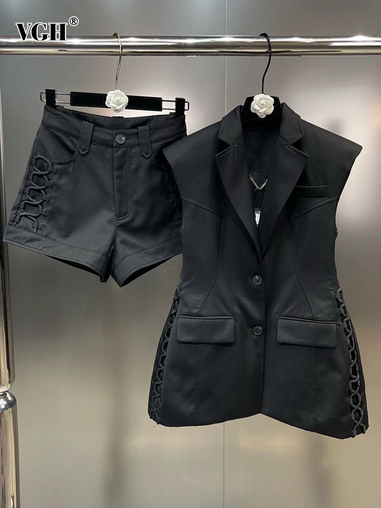 

VGH Solid Minimalist Two Piece Set For Women Notched Collar Sleeveless Tunic Vest High Waist Short Trousers Casual Sets Female