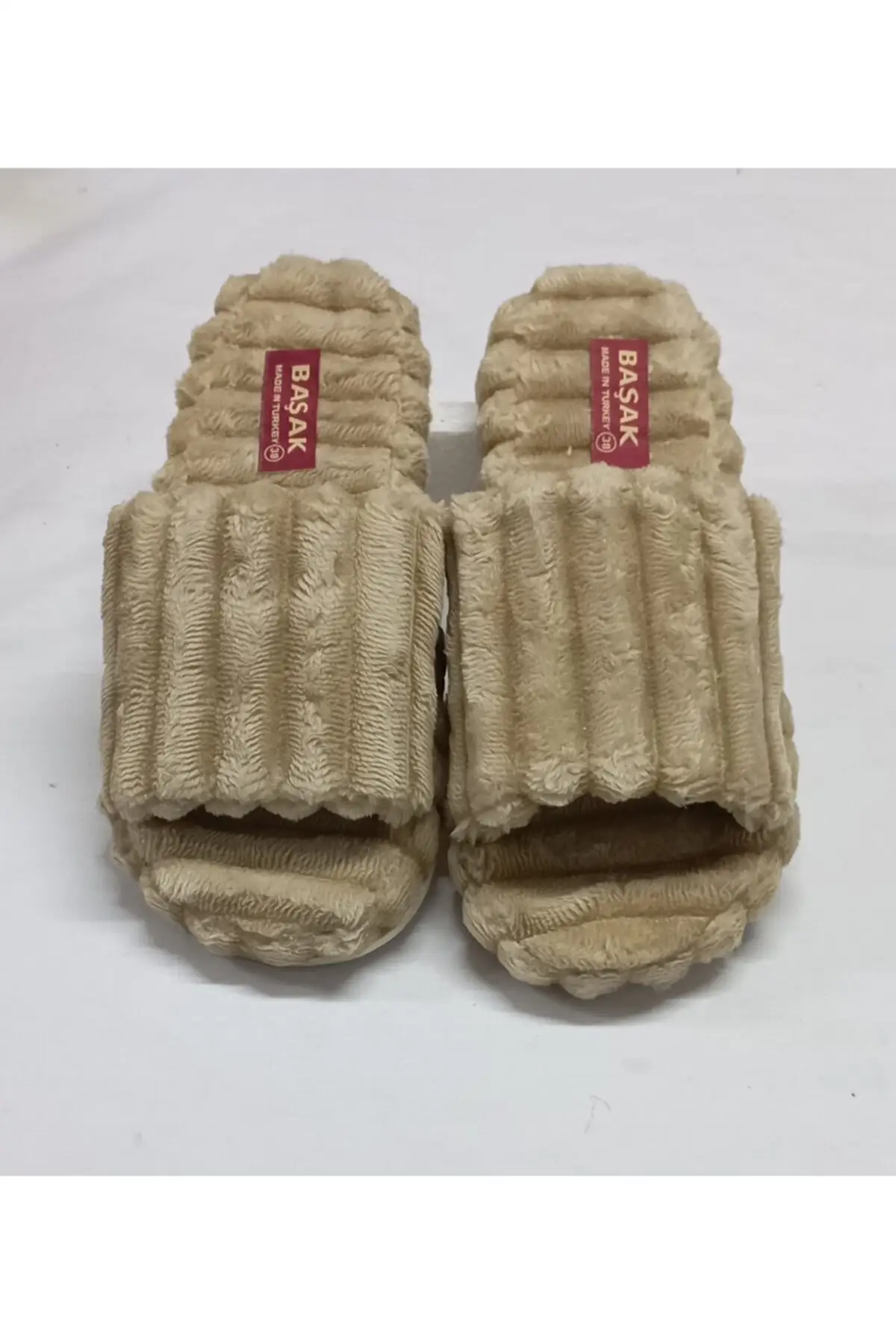 

Cape Outdoor Home Slippers