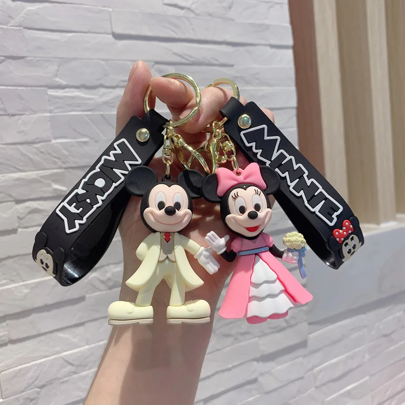 

2 PCS Disney Cartoon Epoxy Keychain Cute Mickey Minnie Dress Dress Up Doll Keyring Ornament Fashion Couple Car Key Chain Gift