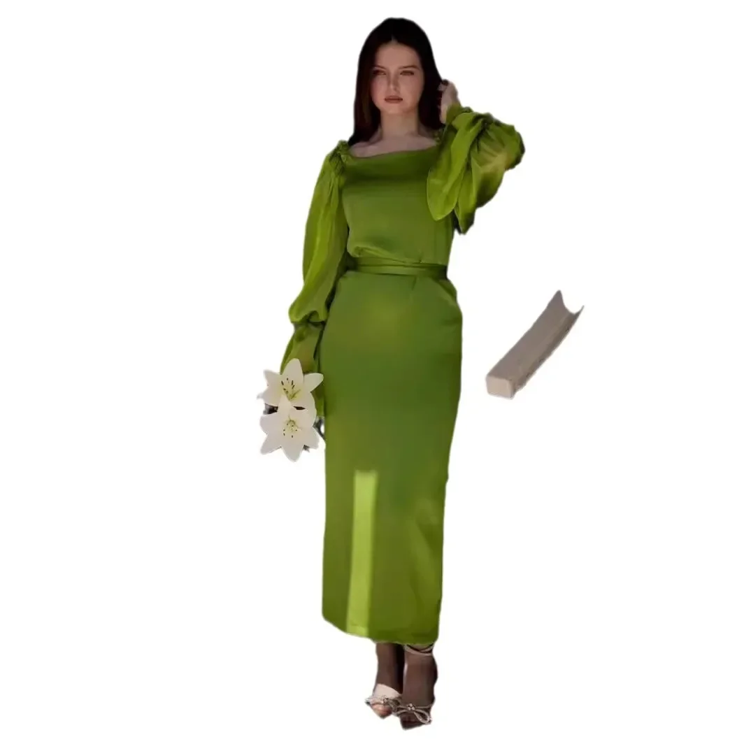 Женское вечернее платье