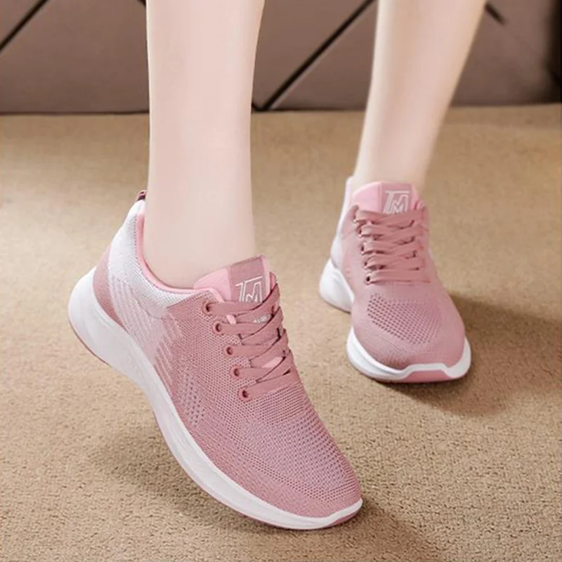 

Кроссовки женские на шнуровке, массивные, удобная дышащая обувь на платформе