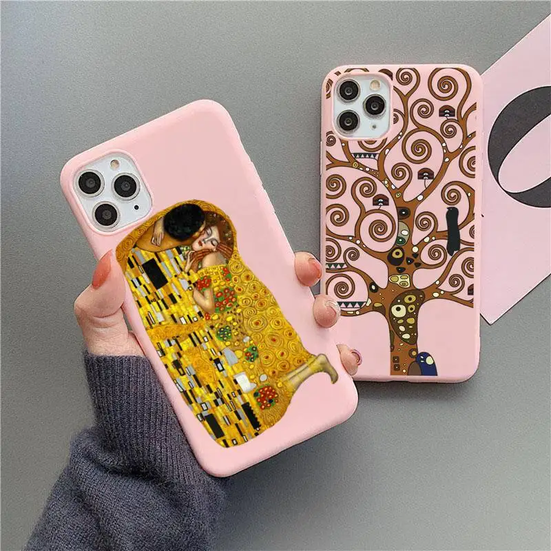 

Kiss By Gustav Klimt Tree of Life Phone Case For iphone13 12 11Pro Max Mini XS 8 7 6 6S Plus X SE20 XR Matte Candy Pink Silicone