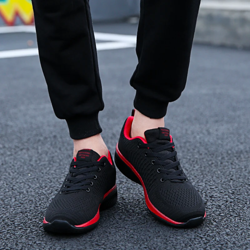 Men's Sneakers Knitted Light Sports Shoes Woman Fashion Couple Casual Running Shoes