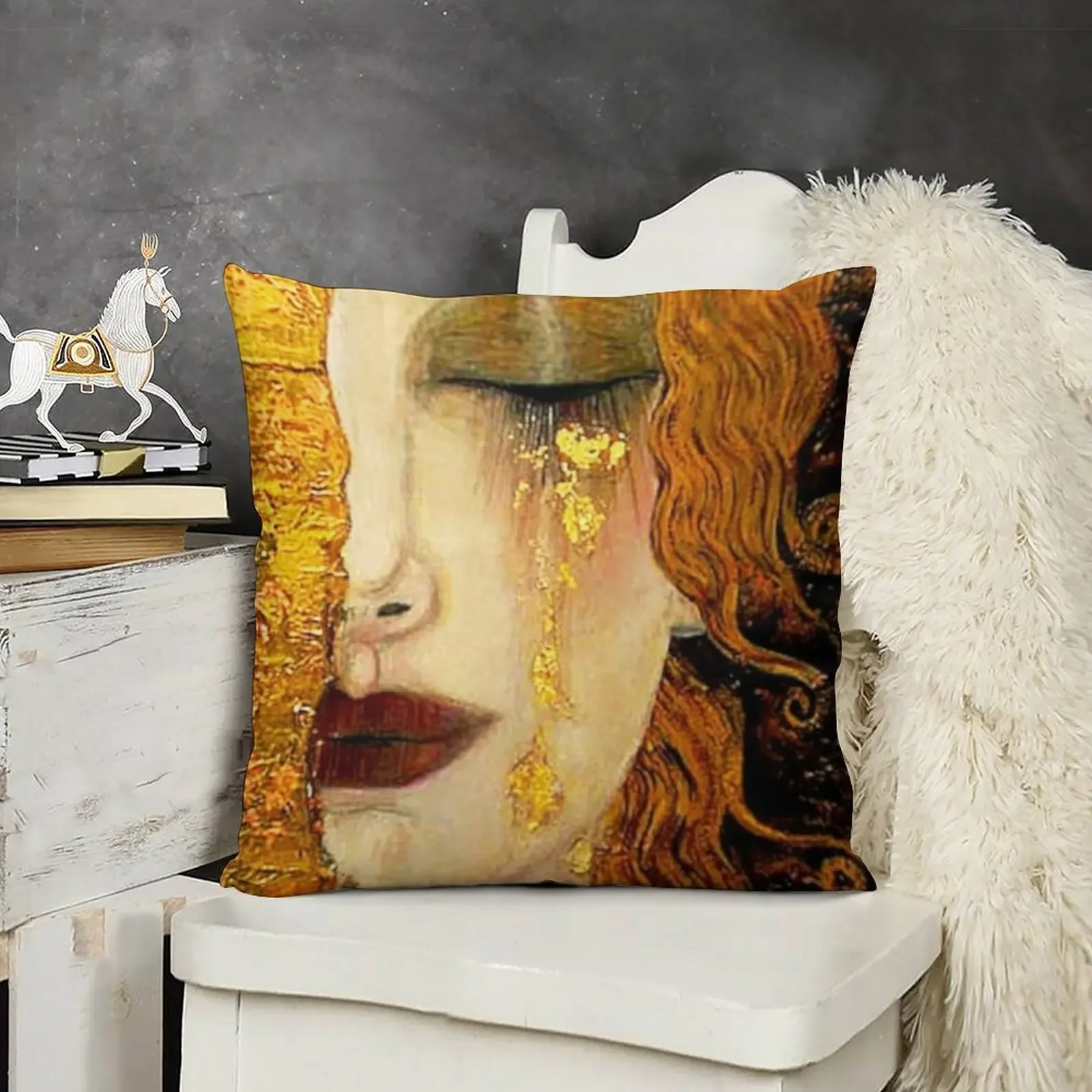 Декоративная подушка с принтом &quotСлёзы Густава Климта Фрейя&quot