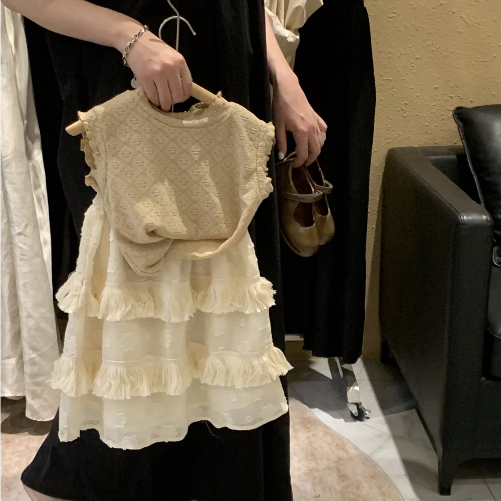 

Children Clothing Sets for Girls 2023 Summer Sleeveless Floral Shirts Solid Flower Tassel Skirts 2pcs Girls Outfits