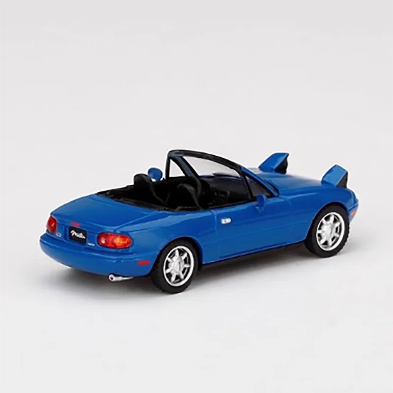 

Металлическая Модель Mazda MX5 Miata пропускает свет версия 1:64, модель автомобиля из сплава, украшение, коллекционный подарок