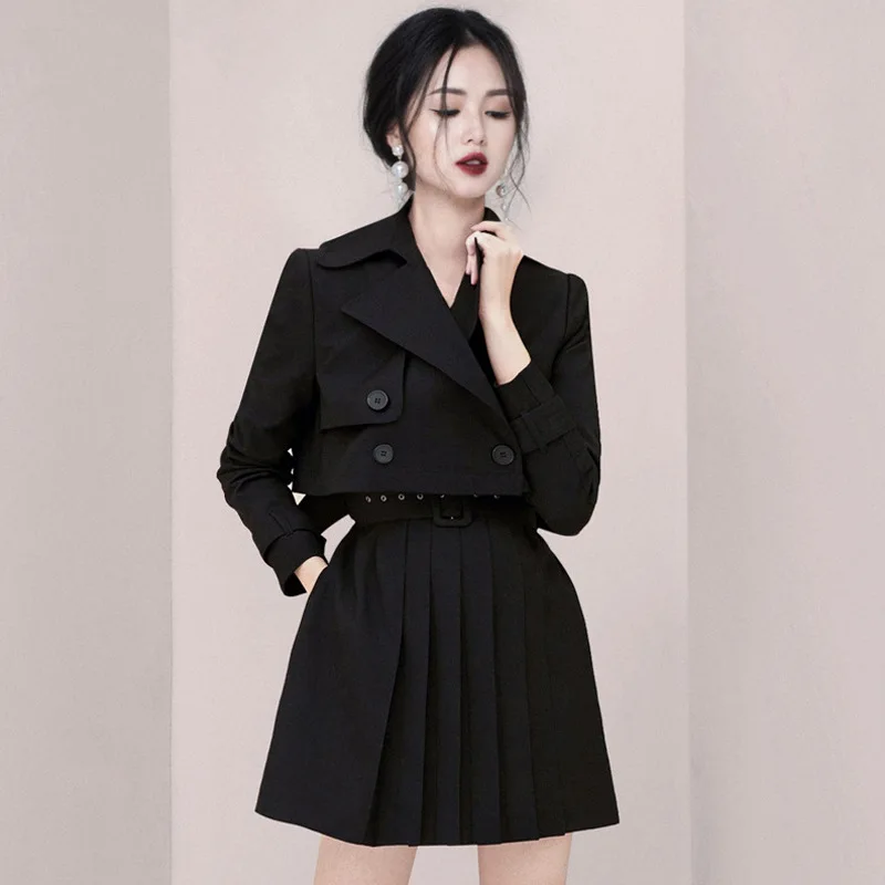 

2022 Winter Women's Temperament Long Sleeve Short suit