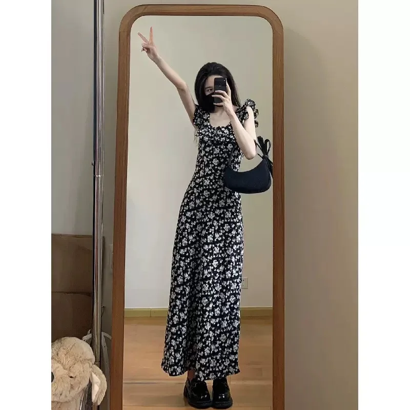 

Flying Sleeve Floral Strap Dress Women Summer 2023 New Tea Break French Style Temperament Slimming Long Dress Woman
