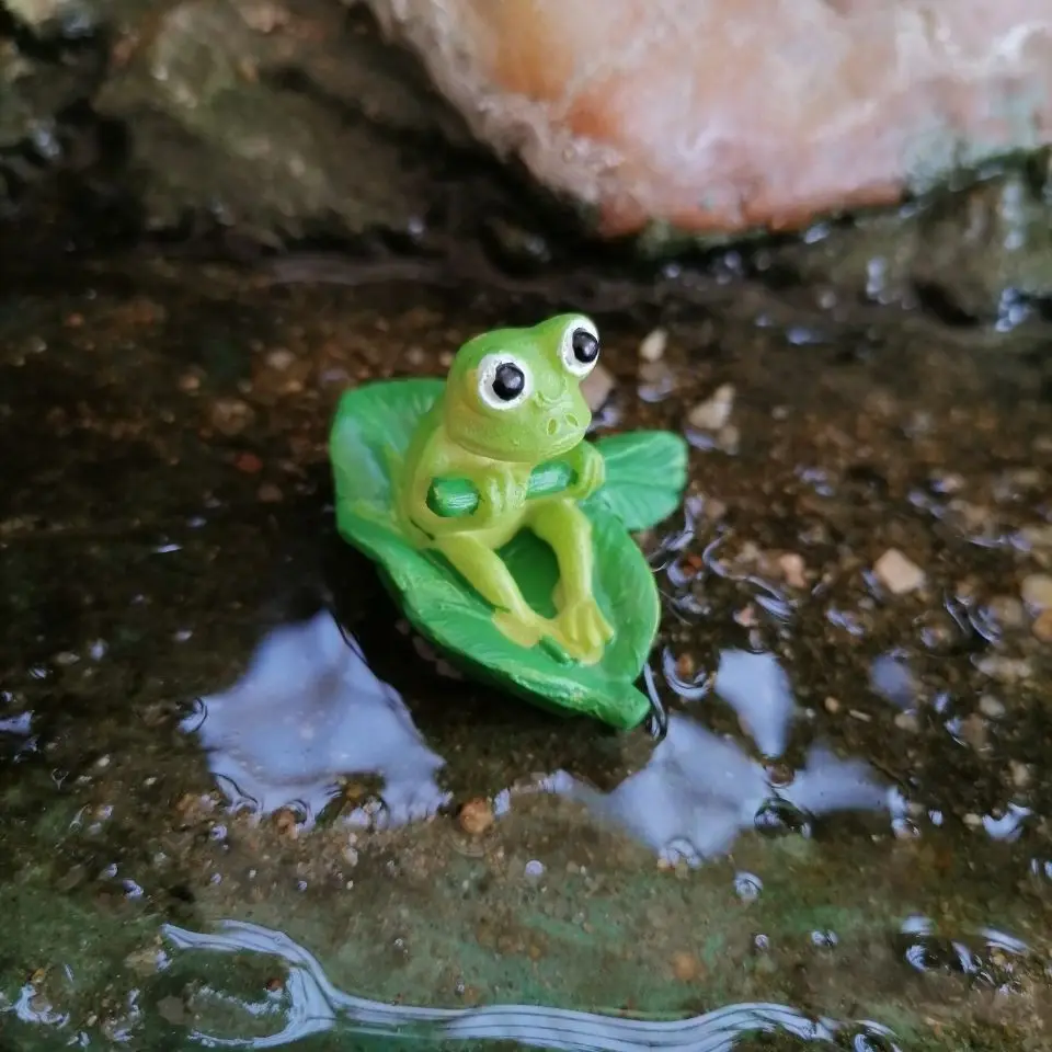 

Micro Landscape Figurine Frog Rowing&Baby Bird's Nest Small Ornaments Garden Decoration Miniature Ornaments Statue DIY Crafts