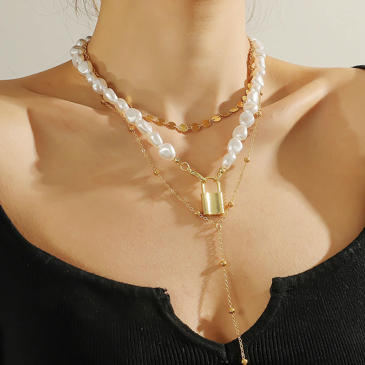 

Hot Selling Baroque Pearl Pendant Necklace, Women's Versatile INS-Style Pearl Chain,Personality Fashion Jewelry
