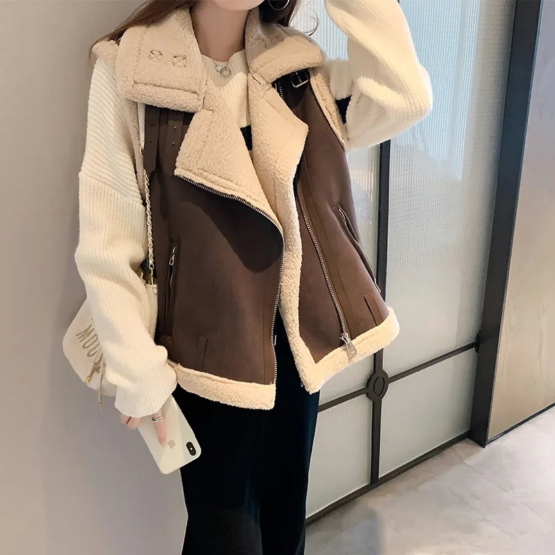 Lamb Plush Fur Vest Coat Women's 2022 Autumn Winter Shirt Black White Basics  Vintage  Turn-down Collar  Sleeveless Vest