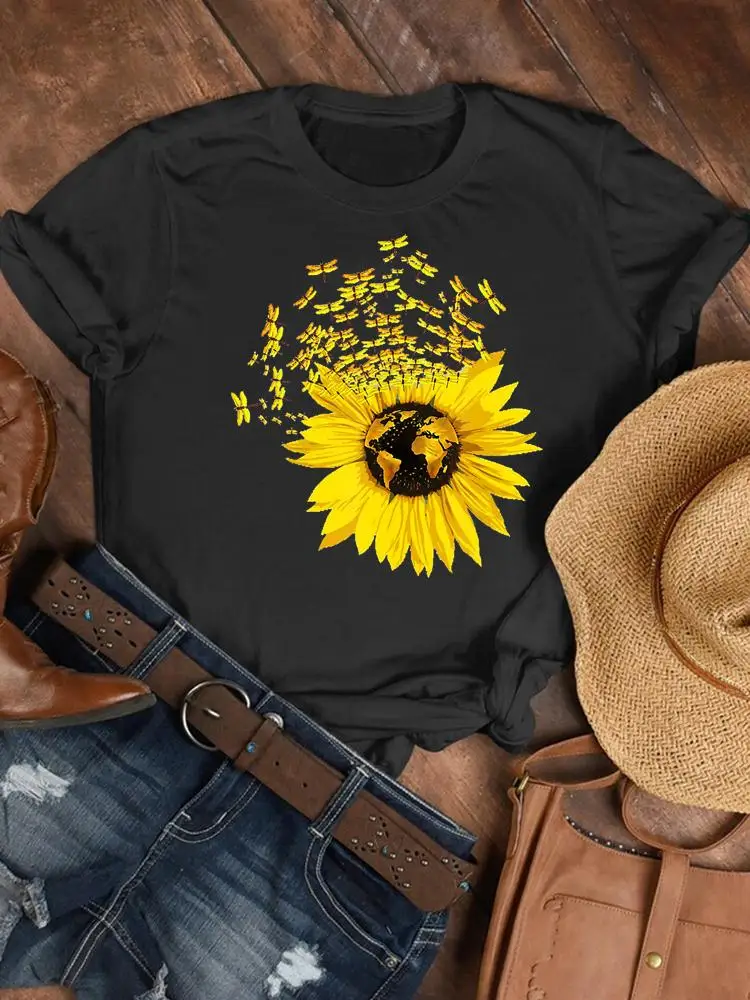 

Dragonfly Love Flower Summer Print Clothes Short Sleeve 90s T Shirt Clothing Graphic T-shirt Black Color Tee Women Female Top