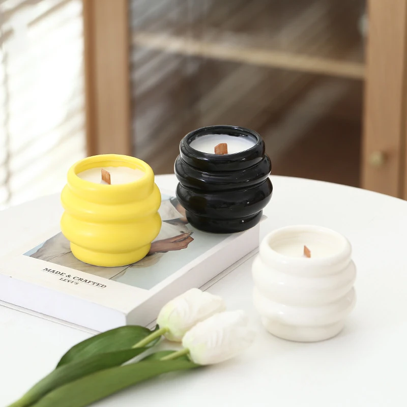 2pcs Lovely Fat Fat Aromatherapy Candle Holder with Lid 300ml Scented Candle Jar Black/White/Yellow Soy Wax Candle Holder