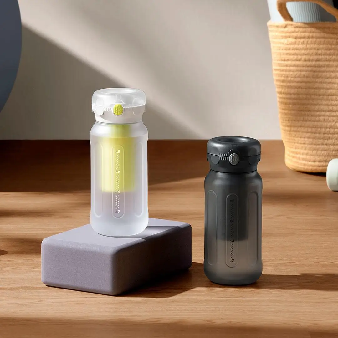 Фото Портативная дорожная спортивная чашка для воды Xiaomi 1 л, спортивная бутылка для воды, безопасные пластиковые бутылки для Mi Training, спортивный чайник для смешивания, фитнеса №3