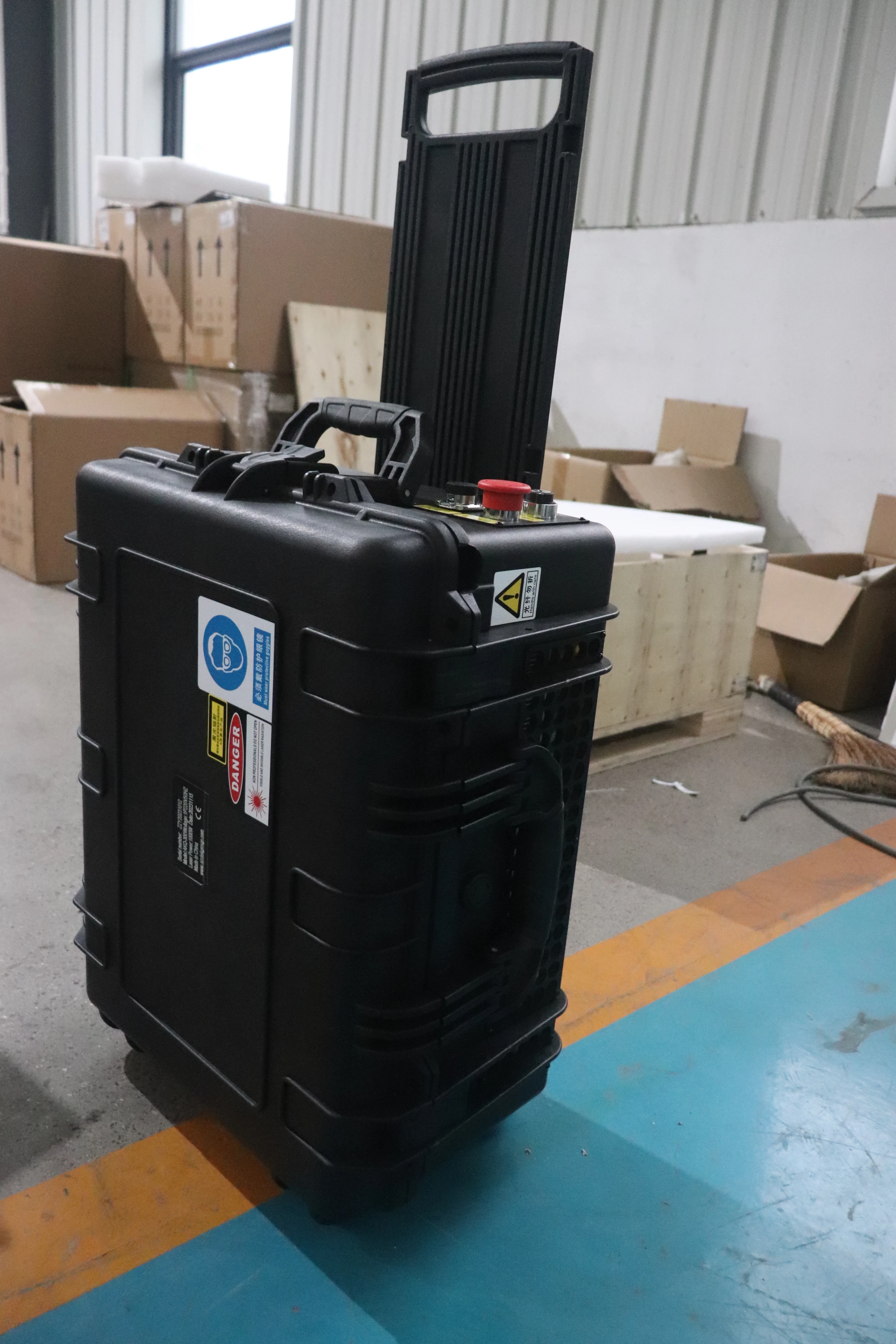 Популярная портативная машина для очистки Волоконным лазером легкое